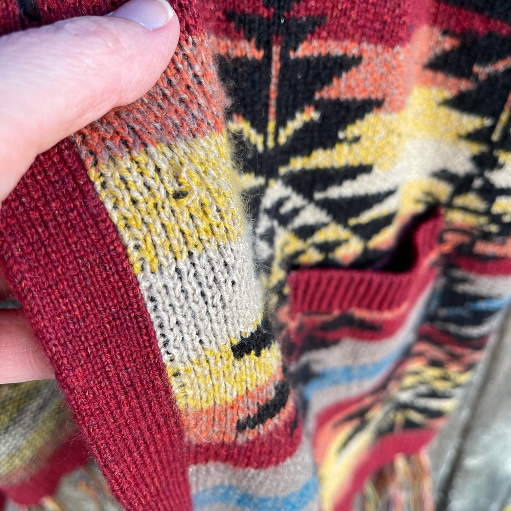 American Eagle Sweater Cardigan Vest Short Sleeve Southwest Oversized XS Hood - Picture 3 of 4